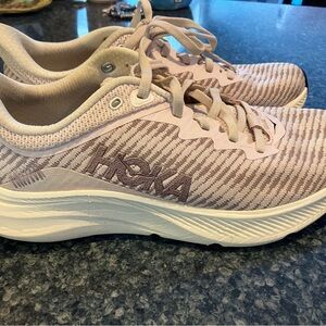 Hoka Women's Light Pink Sneakers